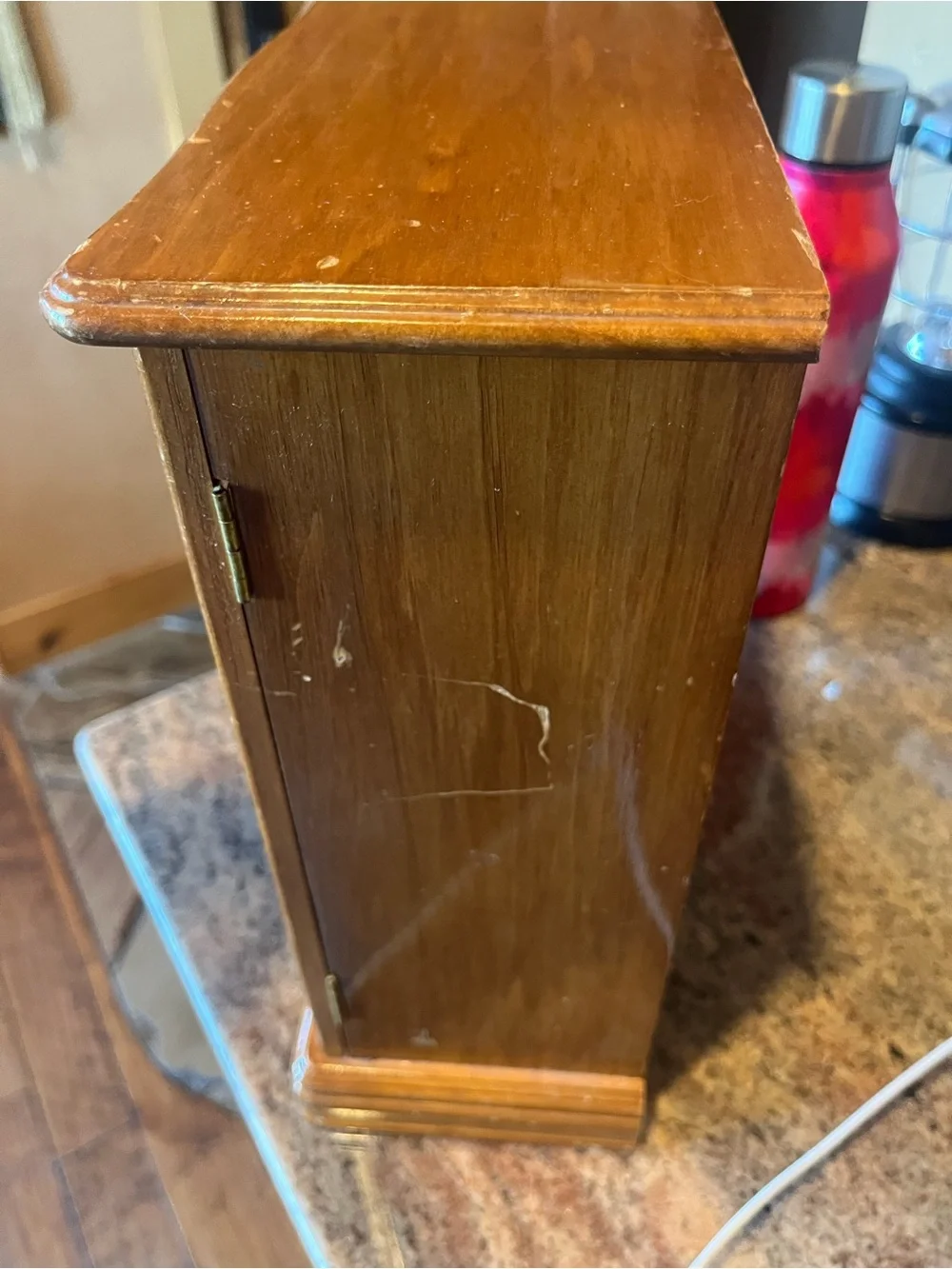 None elegant brown